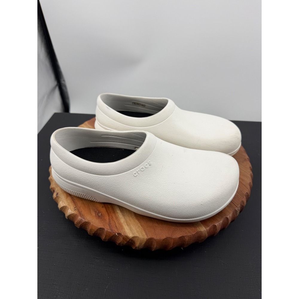 Crocs On-The-clock Clogs Women Size 9 White Slip Resistant Work Shoes 205073